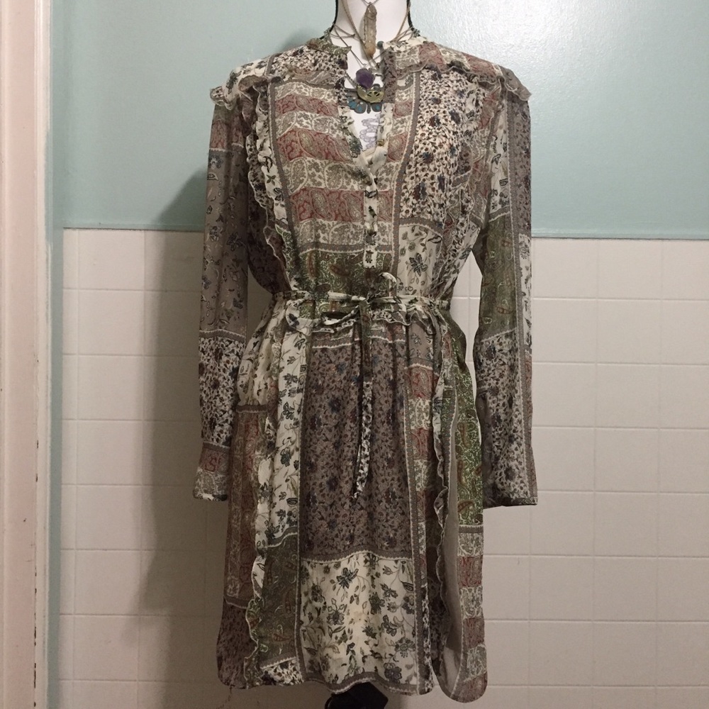 Zara Floral Patchwork Dress w/Ruffle Bofice - Picture 2 of 7